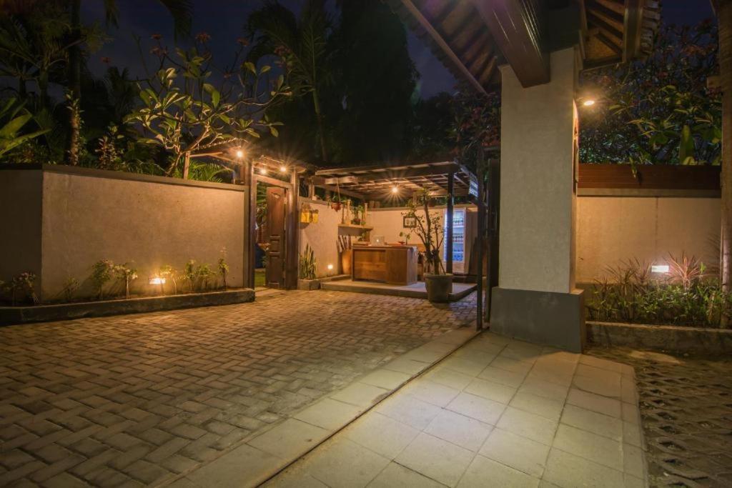 Bale Seminyak Apartment Exterior photo